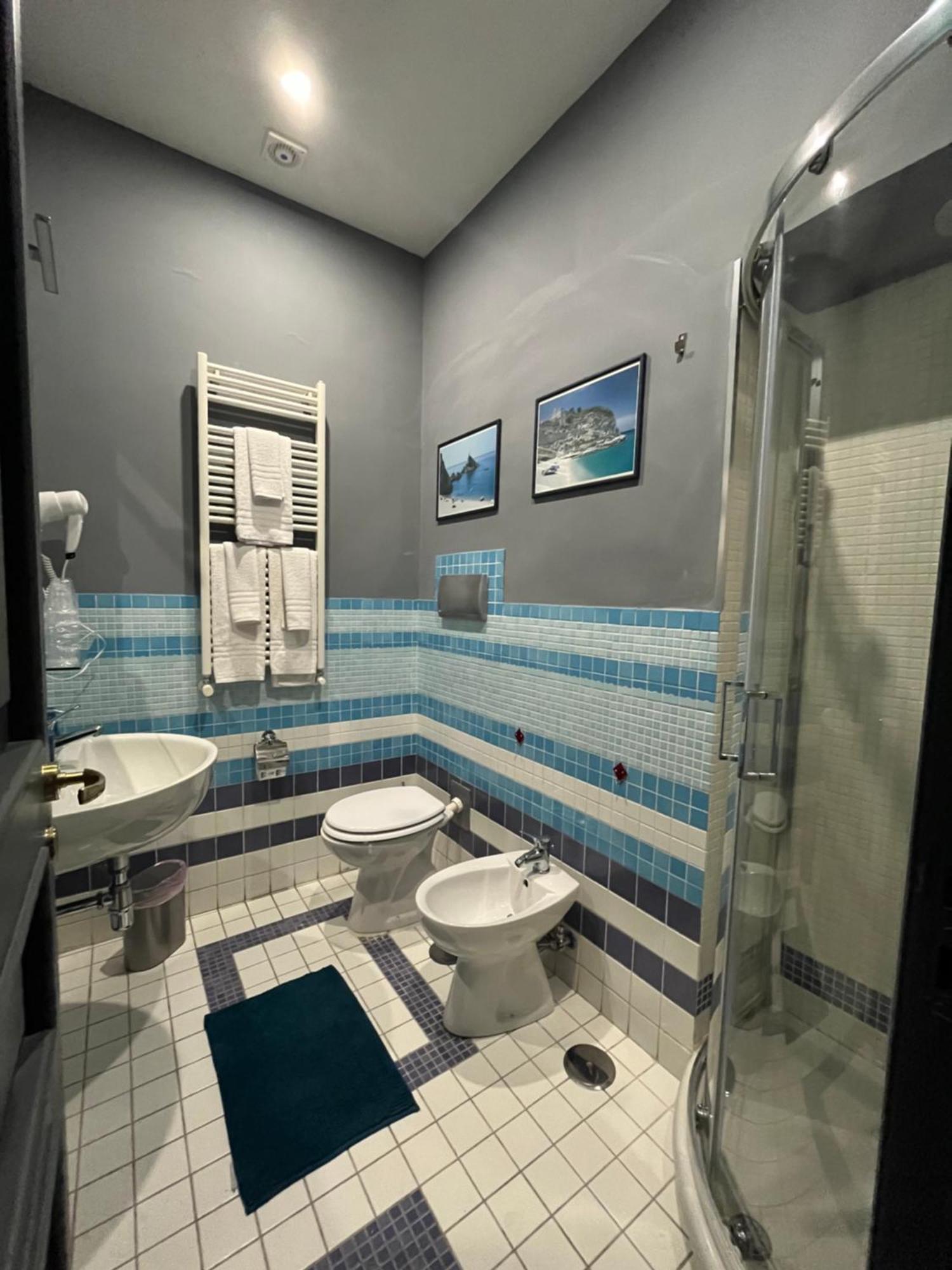 Naples Luxury Suites B&B Exteriér fotografie